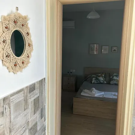 Zeusplace Akti Apartment *